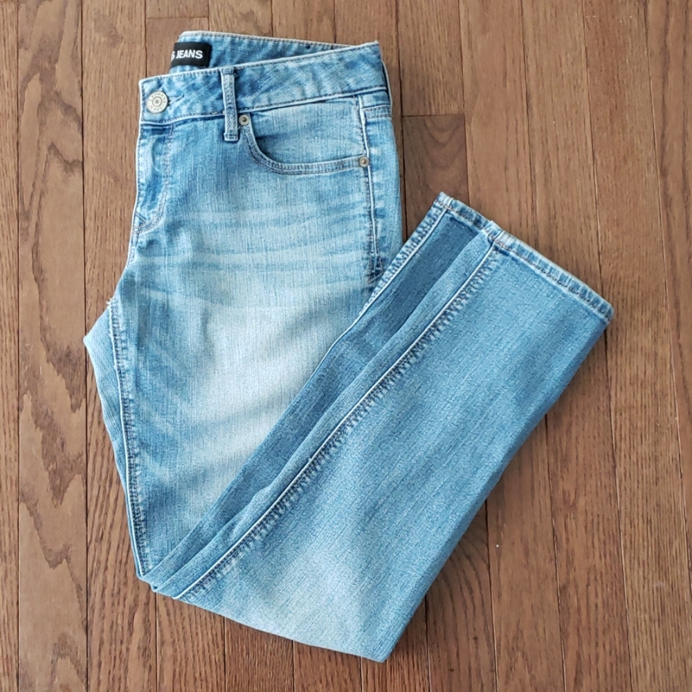 Express Skinmy Stella Jeans size 8 Short